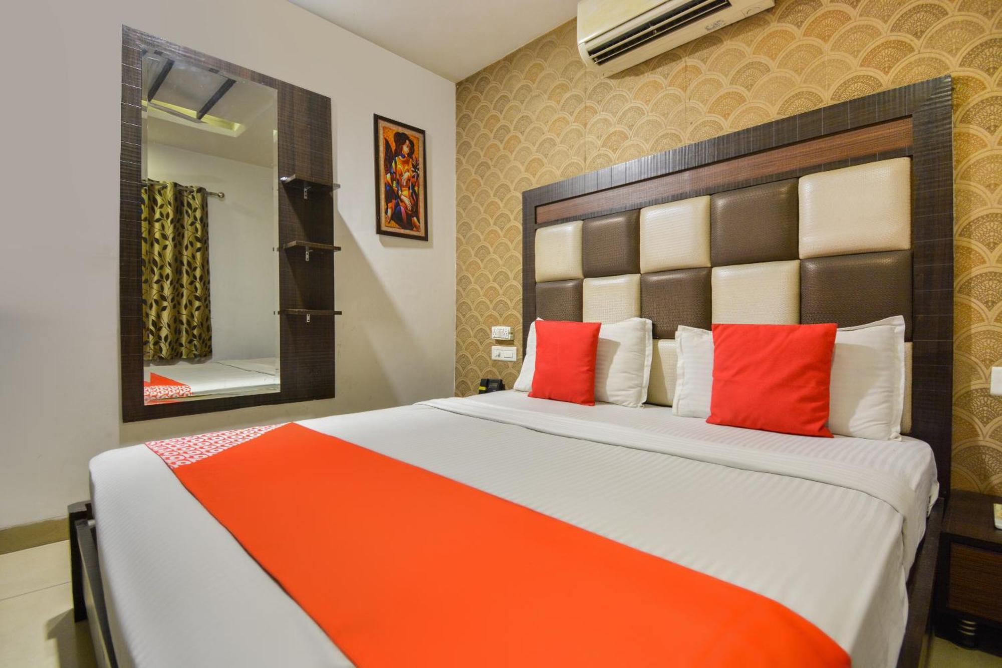 Hotel O Lexis Ludhiana Exterior photo