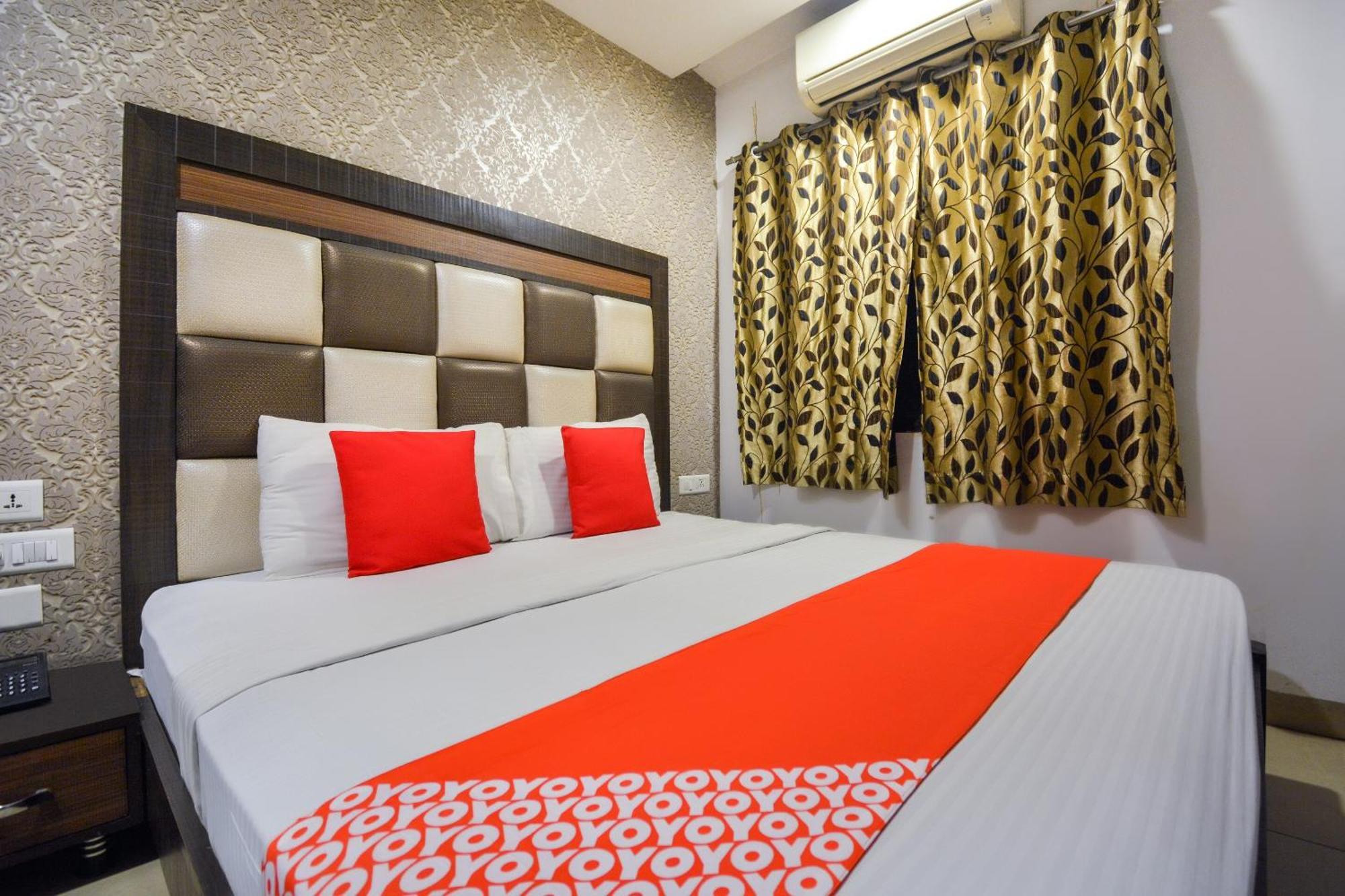 Hotel O Lexis Ludhiana Exterior photo