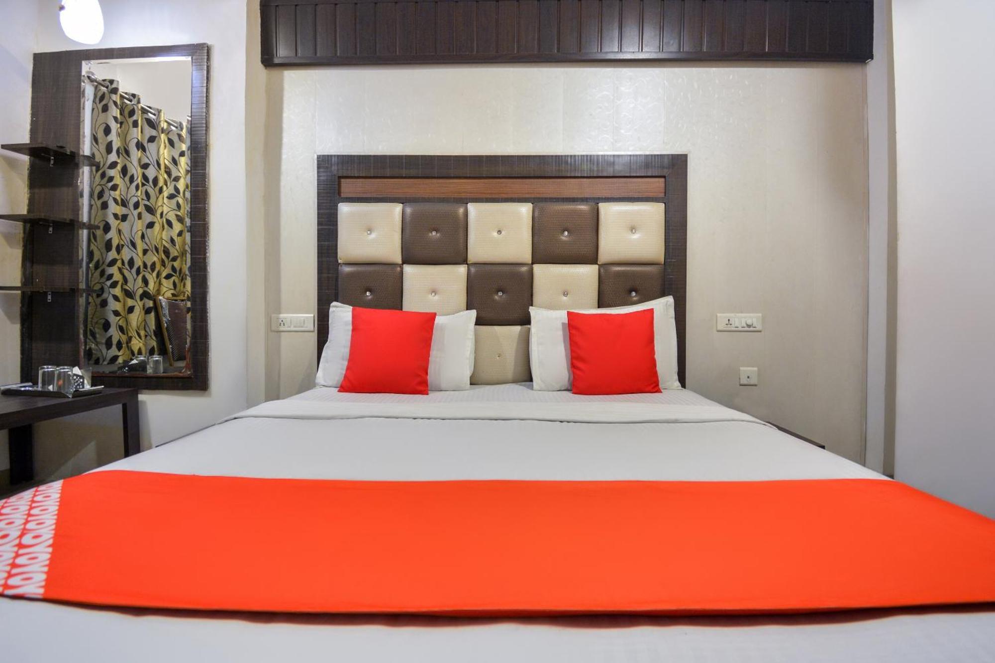 Hotel O Lexis Ludhiana Exterior photo